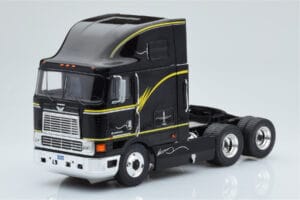 International Eagle Cabover Black IXO 1:43 TR169 Diecast