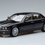 Jaguar XJ6 X350 Ebony Black Almost Real 1:18 810501 Diecast
