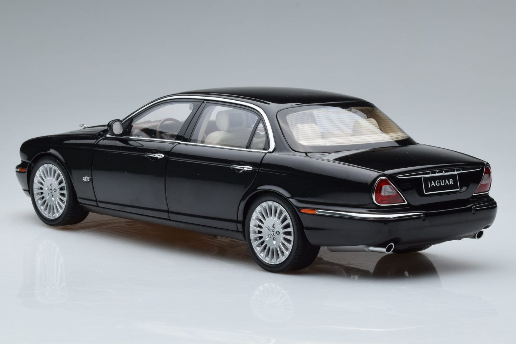 Jaguar XJ6 X350 Ebony Black Almost Real 1:18 810501 Diecast - image 6 of 11