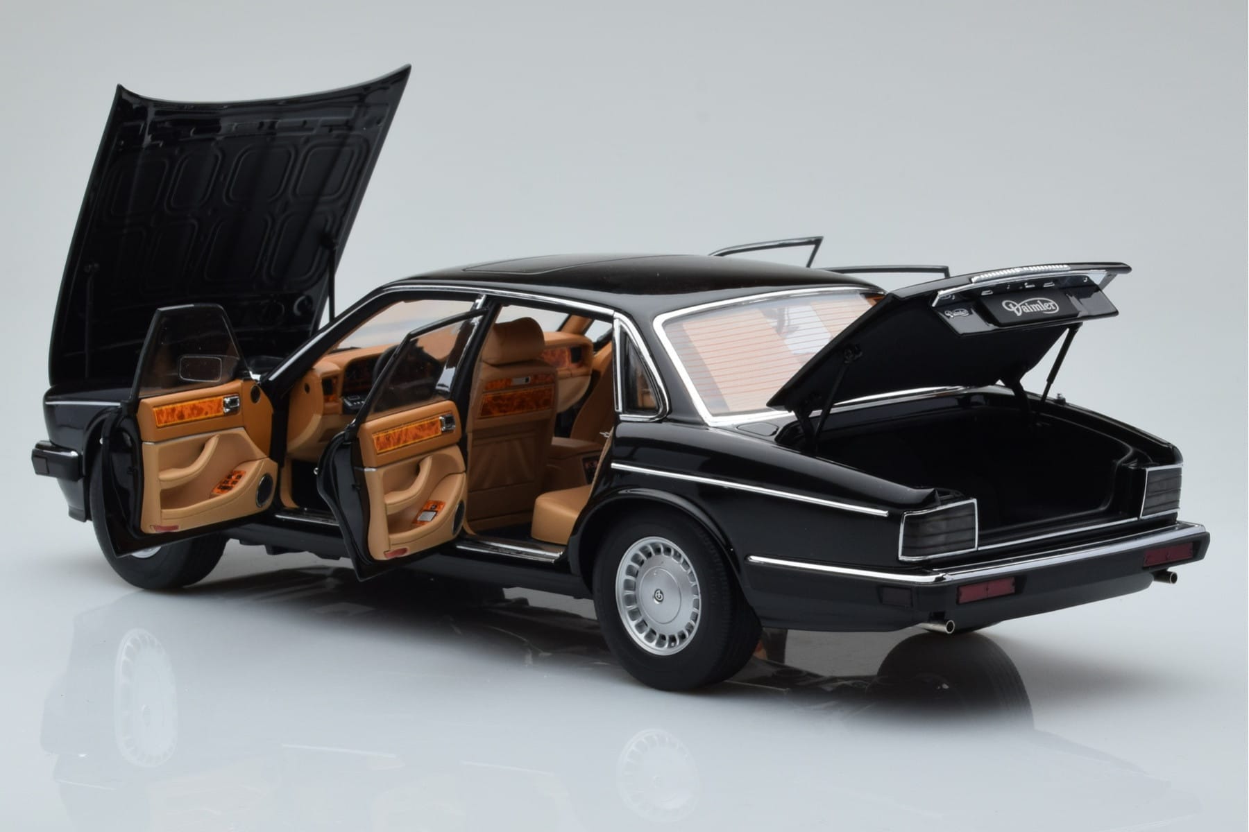 Jaguar XJ6 XJ40 Ebony Black Almost Real 1:18 810543 Diecast - image 5 of 11