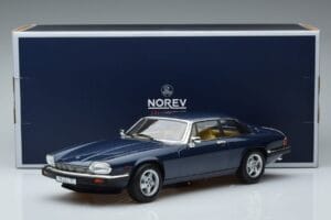 Jaguar XJS V12 Blue Metallic Limited Edition Norev 1:18 182622 Diecast - image 6 of 6