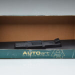 Jaguar XKSS Blue AUTOart 1:18 73510 Diecast - image 8 of 9