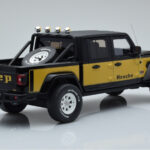 Jeep Gladiator Honcho Black GT Spirit 1:18 GT422 Resin - image 2 of 6
