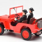 Jeep Willys Tintin 2 Figures UT Models 1:18 180150000 Diecast - image 5 of 6