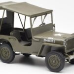 Jeep Willys With Canvas Top UT Models 1:18 180149002 Diecast - image 4 of 6