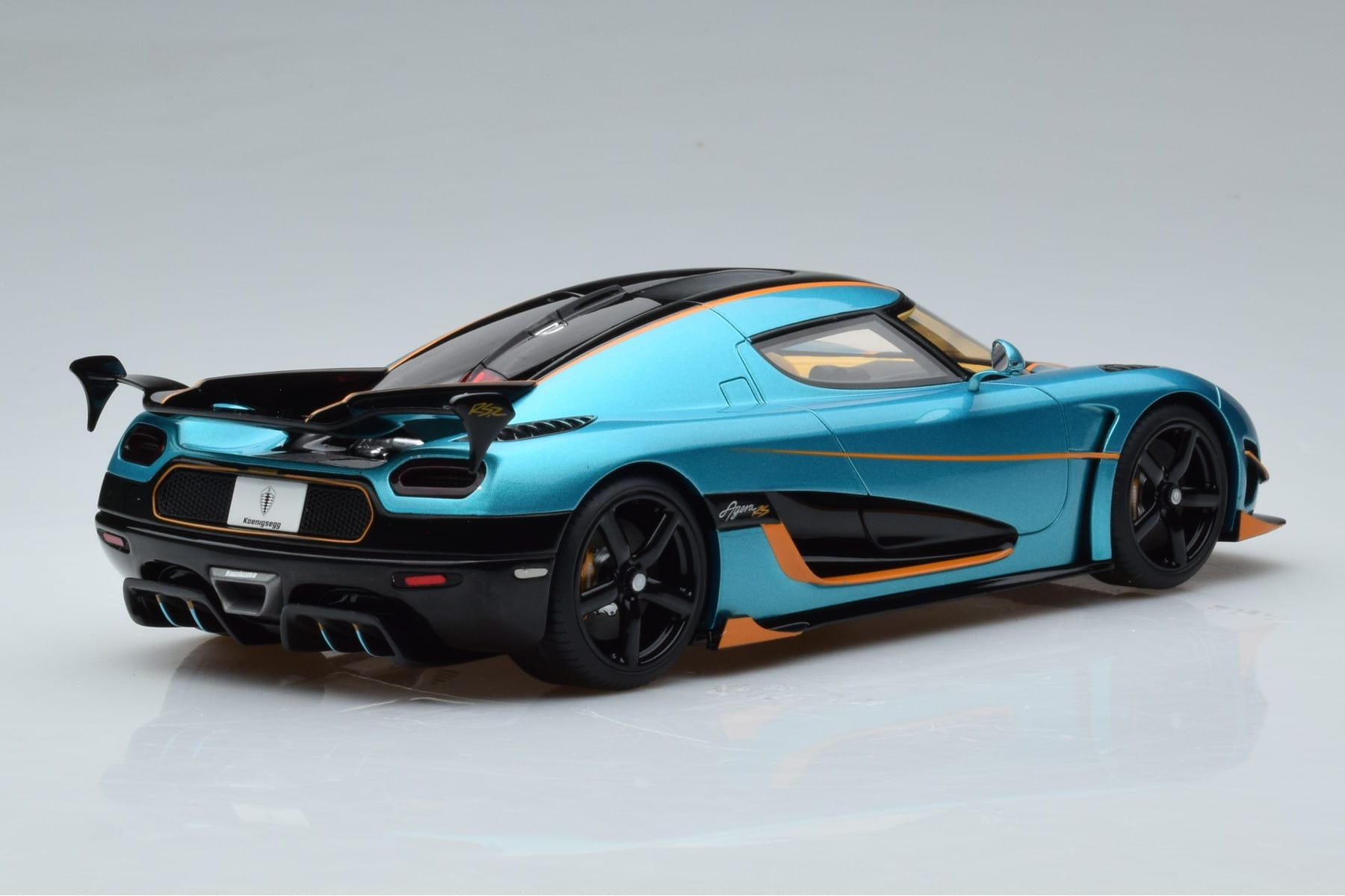 Koenigsegg Agera RSR Blue GT Spirit 1:18 GT390 Resin - image 2 of 9