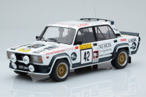 Lada 2105 VFTS #42 S. Brundza Rally 1000 Lakes 1984 IXO 1:18 18RMC146 Diecast