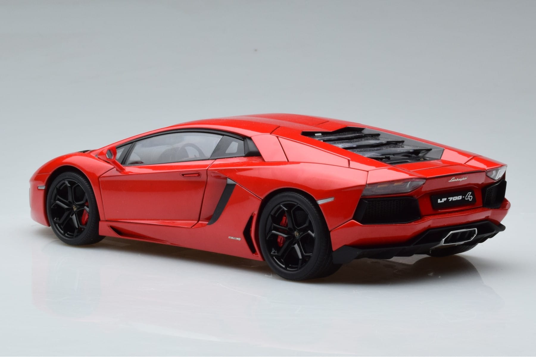Lamborghini Aventador LP700-4 Andromeda Red AUTOart 1:18 74669 Diecast - image 7 of 10