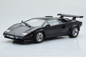 Lamborghini Countach LP5000S Black AUTOart 1:18 74533 Diecast
