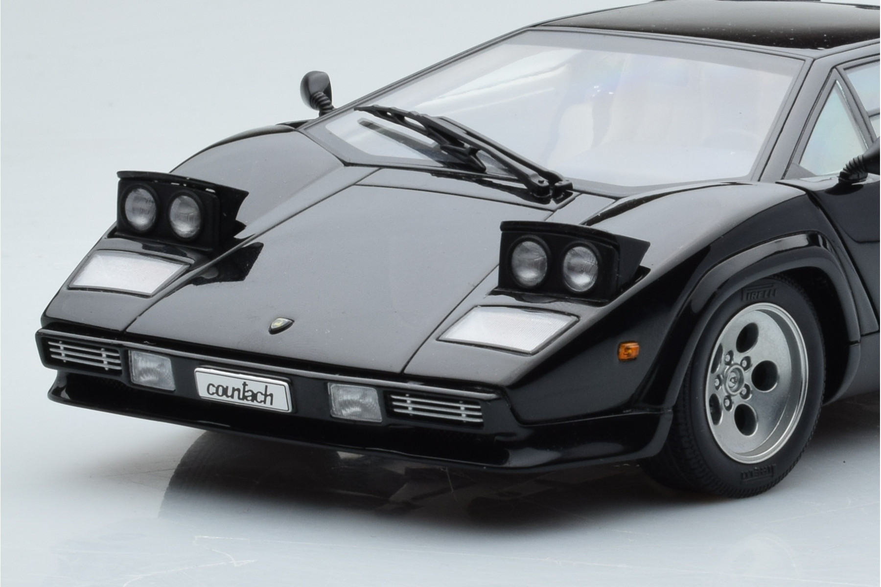 Lamborghini Countach LP5000S Black AUTOart 1:18 74533 Diecast - image 8 of 10