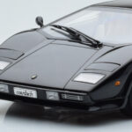 Lamborghini Countach LP5000S Black AUTOart 1:18 74533 Diecast - image 9 of 10