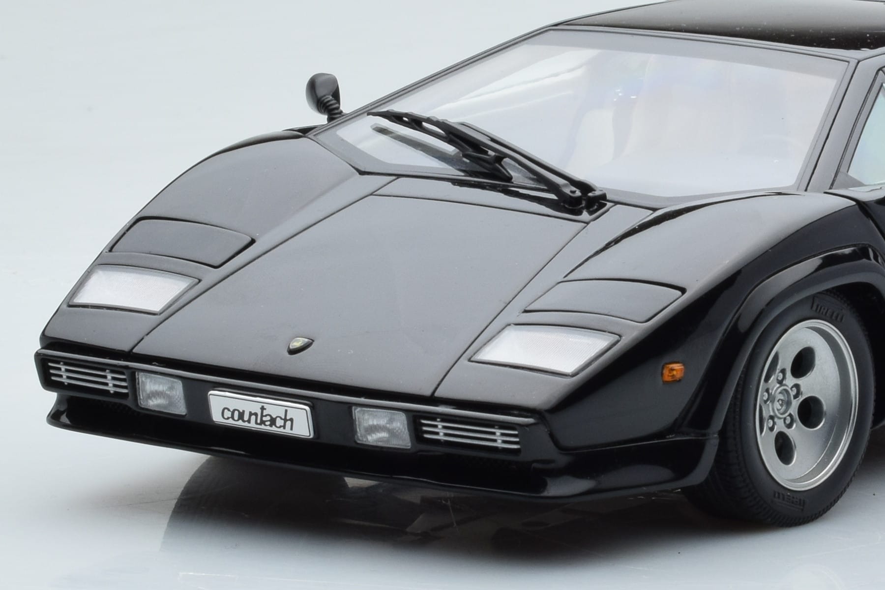 Lamborghini Countach LP5000S Black AUTOart 1:18 74533 Diecast - image 9 of 10