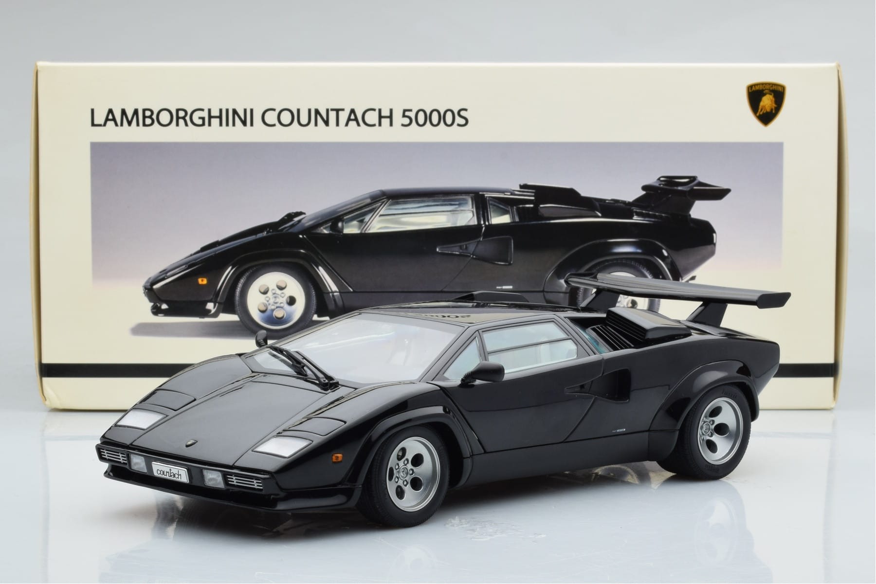 Lamborghini Countach LP5000S Black AUTOart 1:18 74533 Diecast - image 10 of 10