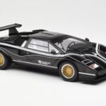 Lamborghini Countach LP 500R Black Kyosho 1:18 08320C Diecast - image 6 of 8