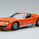 Lamborghini Miura SV Orange AUTOart 1:18 74542 Diecast