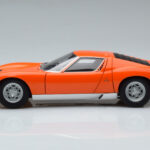 Lamborghini Miura SV Orange AUTOart 1:18 74542 Diecast - image 5 of 8