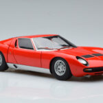 Lamborghini Miura SV Red AUTOart 1:18 74543 Diecast - image 6 of 8