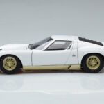 Lamborghini Miura SV White AUTOart 1:18 74544 Diecast - image 5 of 8