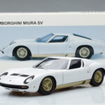 Lamborghini Miura SV White AUTOart 1:18 74544 Diecast - image 8 of 8