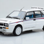 Lancia Delta HF Integrale 6 White Kyosho 1:18 08344E Diecast