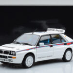 Lancia Delta HF Integrale 6 White Kyosho 1:18 08344E Diecast - image 8 of 8