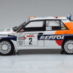 Lancia Delta HF Integrale Evoluzione #2 C. Sainz / L. Moya Tour de Corse 1993 Kyosho 1:18 08348J Diecast - image 4 of 9