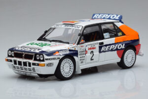 Lancia Delta HF Integrale Evoluzione #2 C. Sainz / L. Moya Tour de Corse 1993 Kyosho 1:18 08348J Diecast