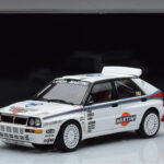 Lancia Delta HF Integrale Evoluzione Test Car Kyosho 1:18 08348G Diecast - image 9 of 9
