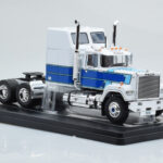 Mack Superliner Magnum White Blue IXO 1:43 TR165 Diecast - image 4 of 6