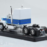 Mack Superliner Magnum White Blue IXO 1:43 TR165 Diecast - image 5 of 6