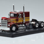 Marmon CHDT Red Gold IXO 1:43 TR157 Diecast