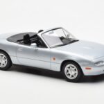 Mazda MX-5 NA Silver Norev 1:18 188023 Diecast - image 5 of 7