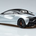 McLaren Artura Silver GT Spirit 1:18 GT873 Resin - image 5 of 6