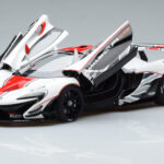 McLaren P1 GTR Gloss White With Red Stripes AUTOart 1:18 81541 Composite - image 2 of 7