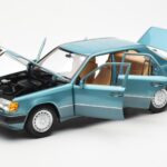 Mercedes 230E W124 Beryl Metallic Dealer Edition Norev 1:18 B66040698 Diecast - image 2 of 8