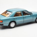 Mercedes 230E W124 Beryl Metallic Dealer Edition Norev 1:18 B66040698 Diecast - image 3 of 8