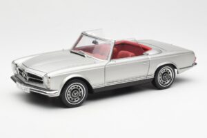 Mercedes 280 SL W113 Pagoda Silver Schuco 1:18 450035000 Diecast