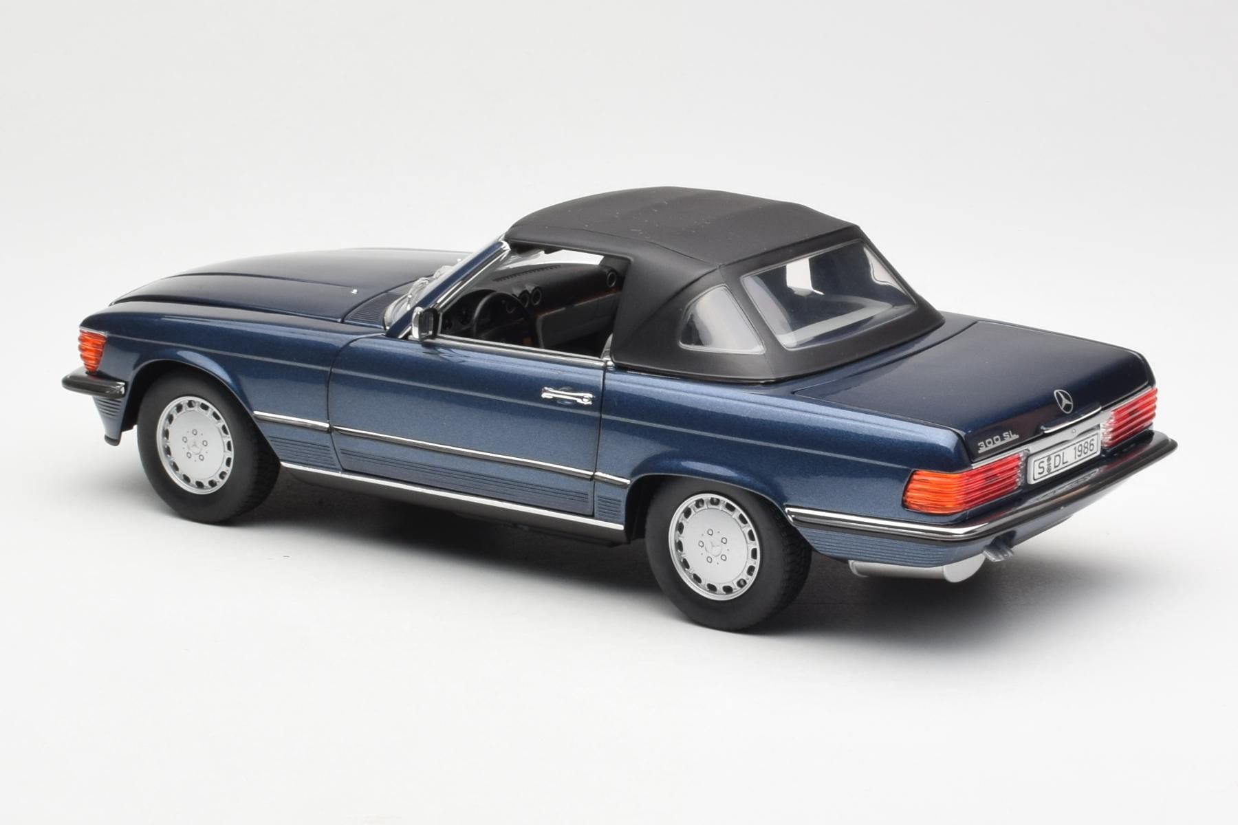 Mercedes 300 SL R107 Nautical Blue Norev 1:18 183466 Diecast - image 7 of 8