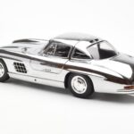 Mercedes 300 SL W198 Chrome Minichamps 1:18 B66040645 Diecast - image 7 of 8