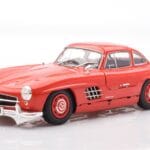 Mercedes 300 SL W198 Gullwing Red Minichamps 1:18 110037211 Diecast