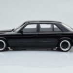 Mercedes 560 SEL AMG W126 Obsidian Black Otto 1:18 OT297 Resin - image 3 of 6