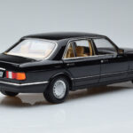 Mercedes 560 SEL W126 Black Norev 1:18 183793 Diecast - image 3 of 7