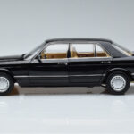Mercedes 560 SEL W126 Black Norev 1:18 183793 Diecast - image 4 of 7