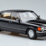 Mercedes 560 SEL W126 Black Norev 1:18 183793 Diecast - image 5 of 7