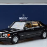 Mercedes 560 SEL W126 Black Norev 1:18 183793 Diecast - image 7 of 7