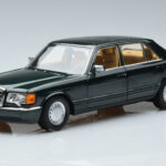 Mercedes 560 SEL W126 Dark Green Metallic Norev 1:18 B66040682 Diecast