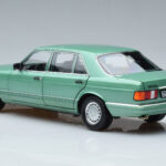 Mercedes 560 SEL W126 Light Green Norev 1:18 183469 Diecast - image 6 of 7