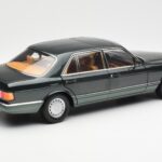 Mercedes 560 SEL W126 Night Green Metallic Dealer Edition Norev 1:18 B66040626 Diecast - image 3 of 8