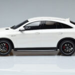 Mercedes AMG GLE 63S C292 Coupe White GT Spirit 1:18 B66965706 Resin - image 3 of 6