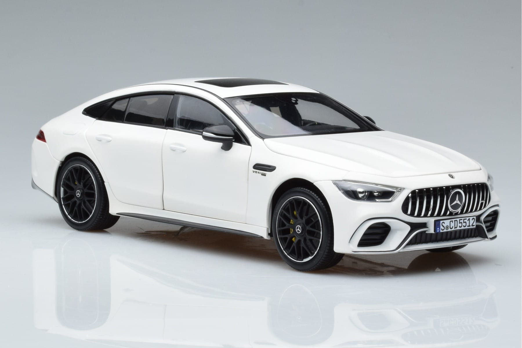 Mercedes AMG GT 63 S X290 White Norev 1:18 183445 Diecast - image 5 of 7